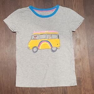 Boden Kids Grey Unisex Tee Shirt with Bunnies in Van. Size 7-8.